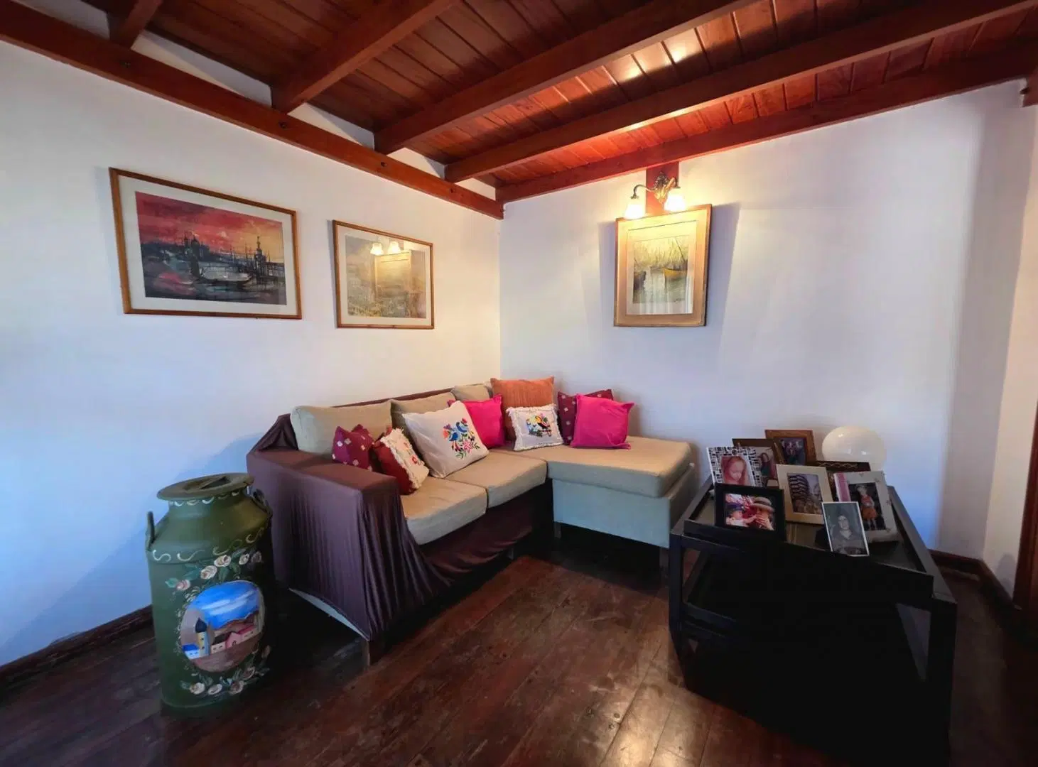 Venta Casa de 5 ambientes Barrio Parque Luro Piscina y quincho 4