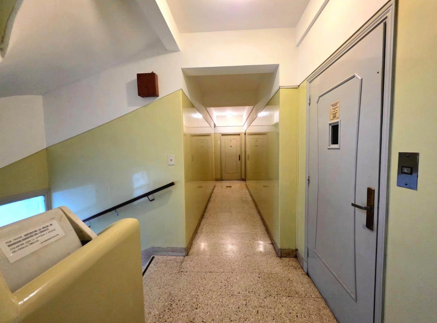 Foto de Alquiler 24 meses Departamento 2 ambientes mas dependencia, zona centro, imagen 2