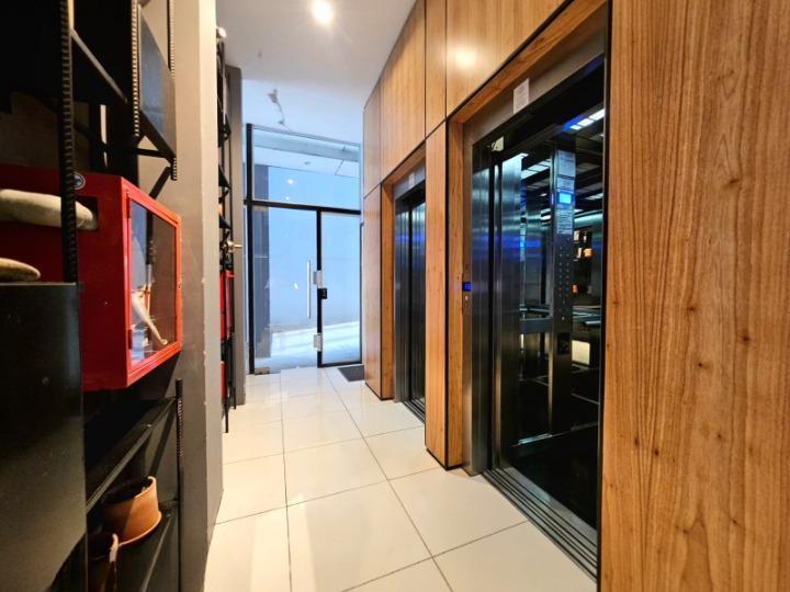 Foto de Venta departamento 3 Ambientes con Balcón al Frente y Cochera Fija, imagen 5