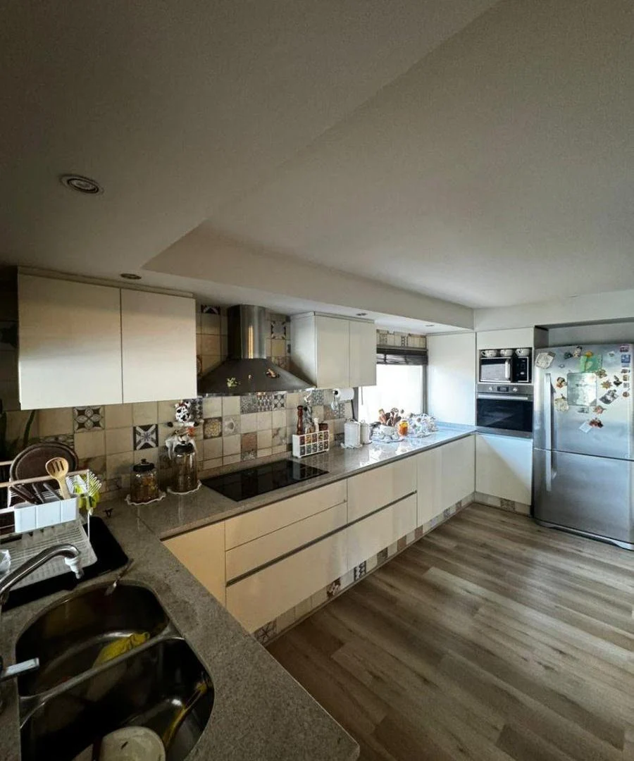 Foto de Venta casa moderna con bajada al lago, imagen 5