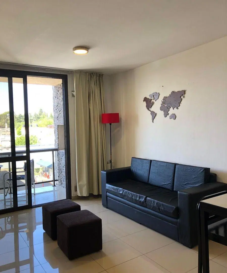 VENTA DEPARTAMENTO AV. SAN MARTIN CARLOS PAZ 5