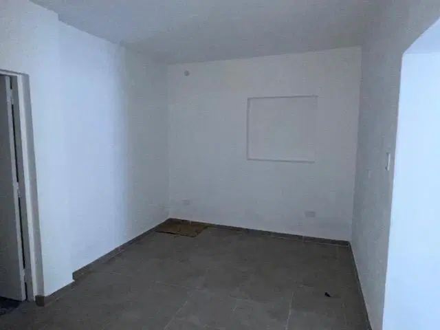 Local Comercial - Saavedra y 25 de Mayo - Villa Allende Centro. 3