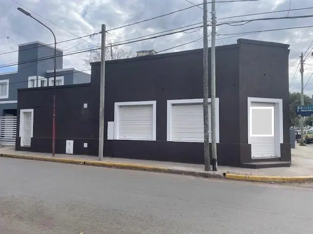 Local Comercial - Saavedra y 25 de Mayo - Villa Allende Centro. 5