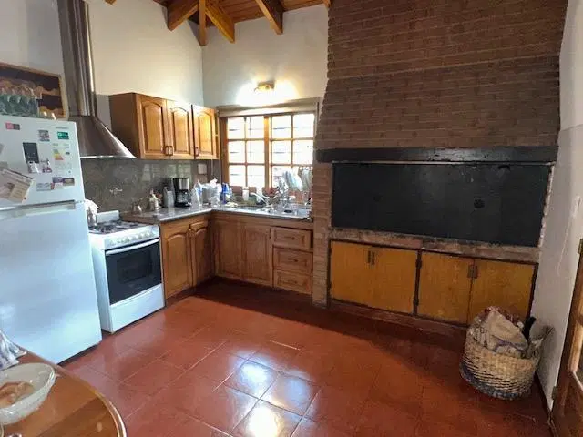 Casa en venta 5 dormitorios - Camargo 6951 - Quintas de Arguello. 3