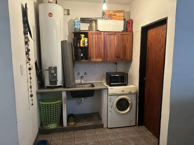 Casa en venta 5 dormitorios - Parmenio Ferrer 6397 - Granja de Funes. 5