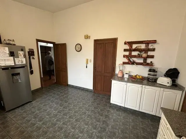 Casa en venta 5 dormitorios - Parmenio Ferrer 6397 - Granja de Funes. 4