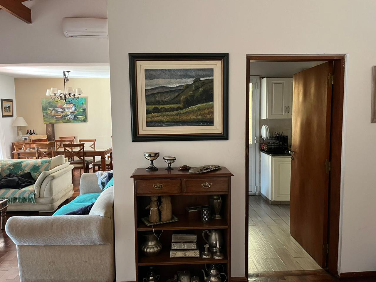 Foto de Casa 3 dormitorios - Divino Maestro 8280 - El Refugio - Arguello., imagen 5