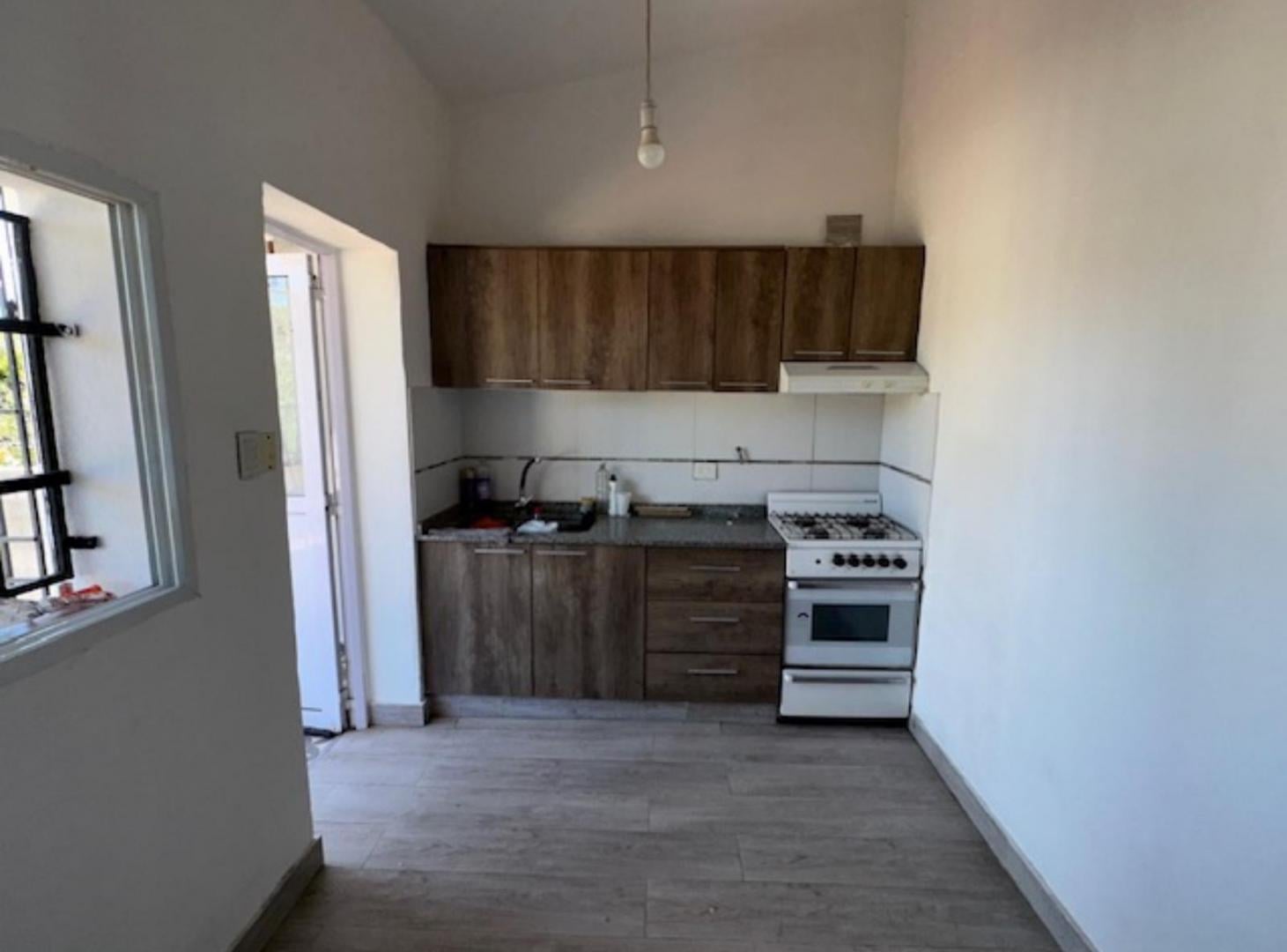 Foto de asa en alquiler dos dormitorios - Córdoba - Villa Cabrera - Obispo, imagen 4