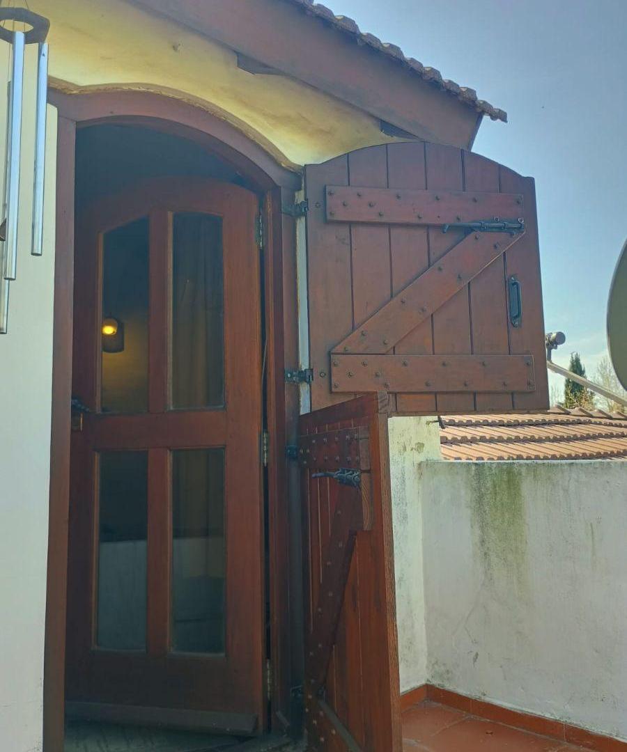 Foto de CASA CON PARQUE Y PILETA FCO ALVAREZ, imagen 5
