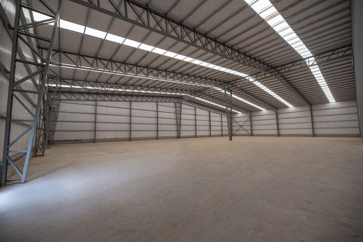Foto de ALQUILER Canning Ezeiza - Nave Industrial 1500 m2 en Parque Industrial 2, imagen 1