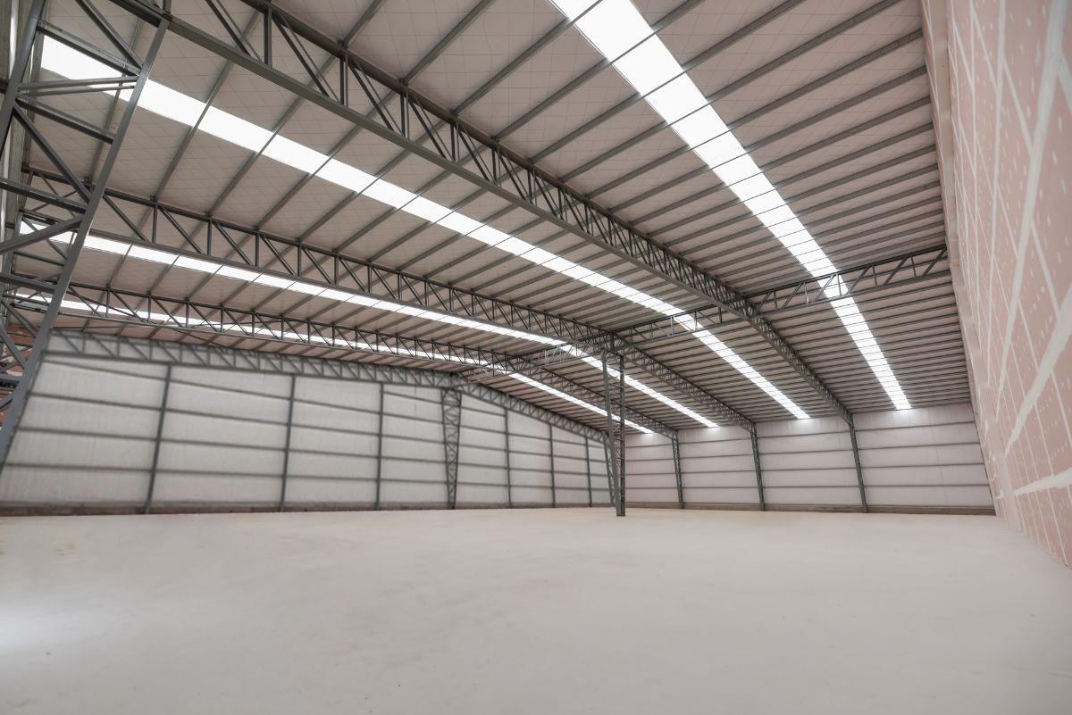 ALQUILER Canning Ezeiza - Nave Industrial 1500 m2 en Parque Industrial 2