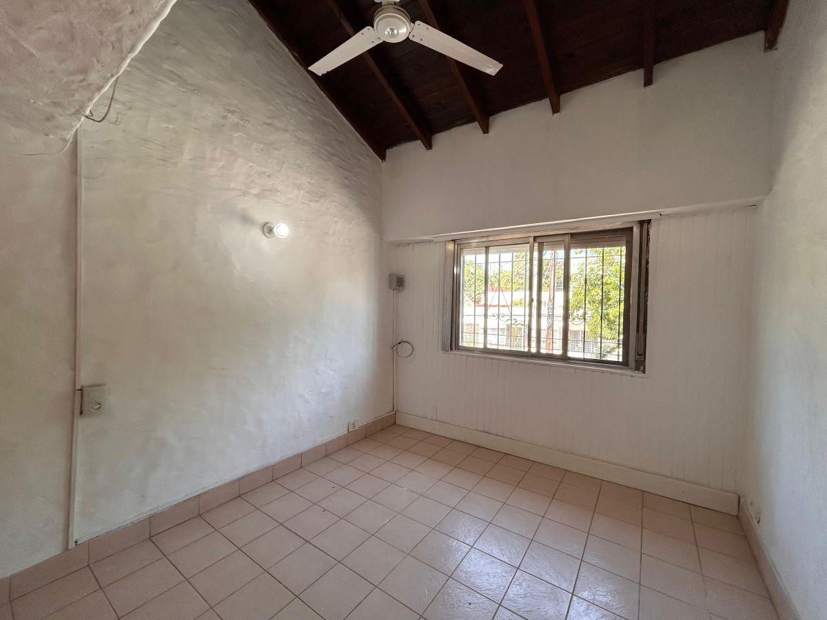 Foto de ALQUILER Monte Grande Departamento con 1 dormitorio y patio en 1° piso!, imagen 3