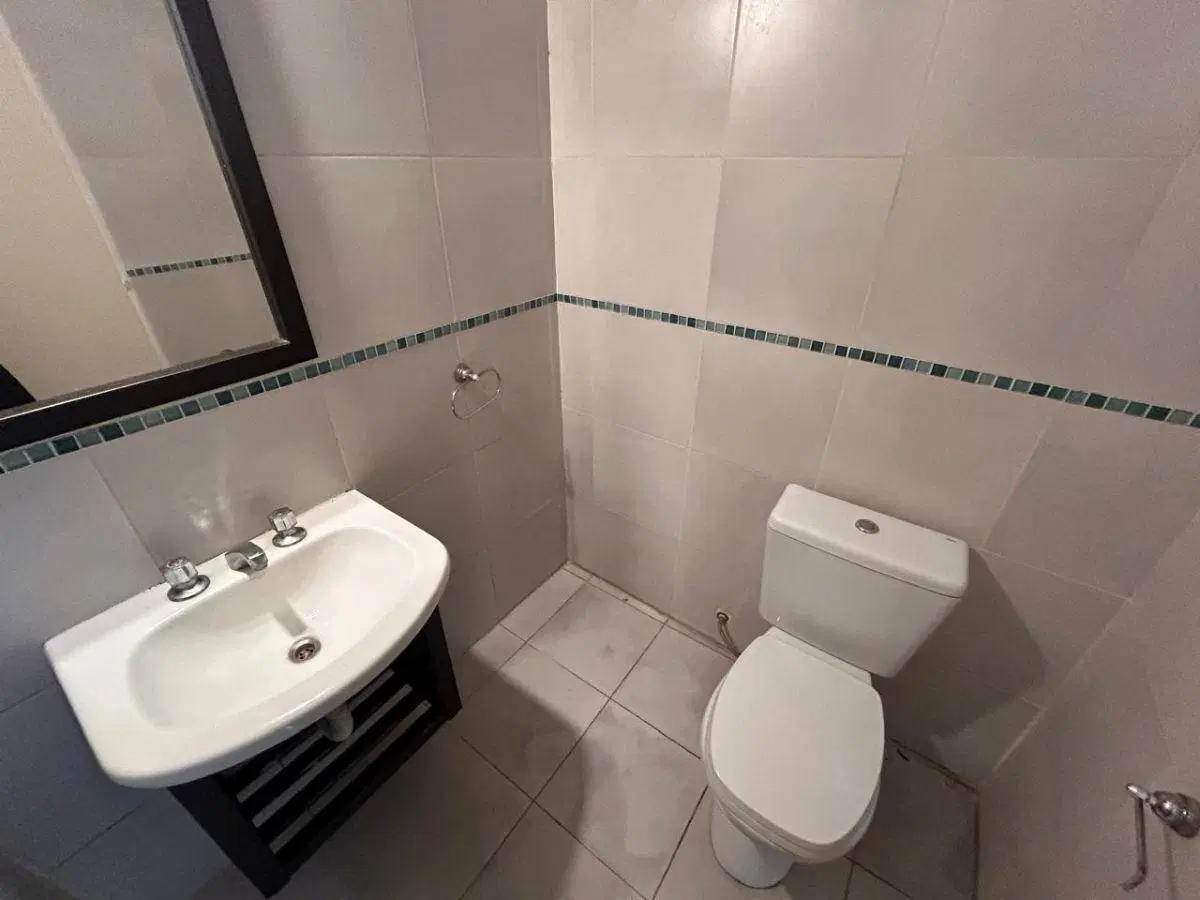 ALQUILER Monte Grande Duplex con 2 dormitorios y patio! 4