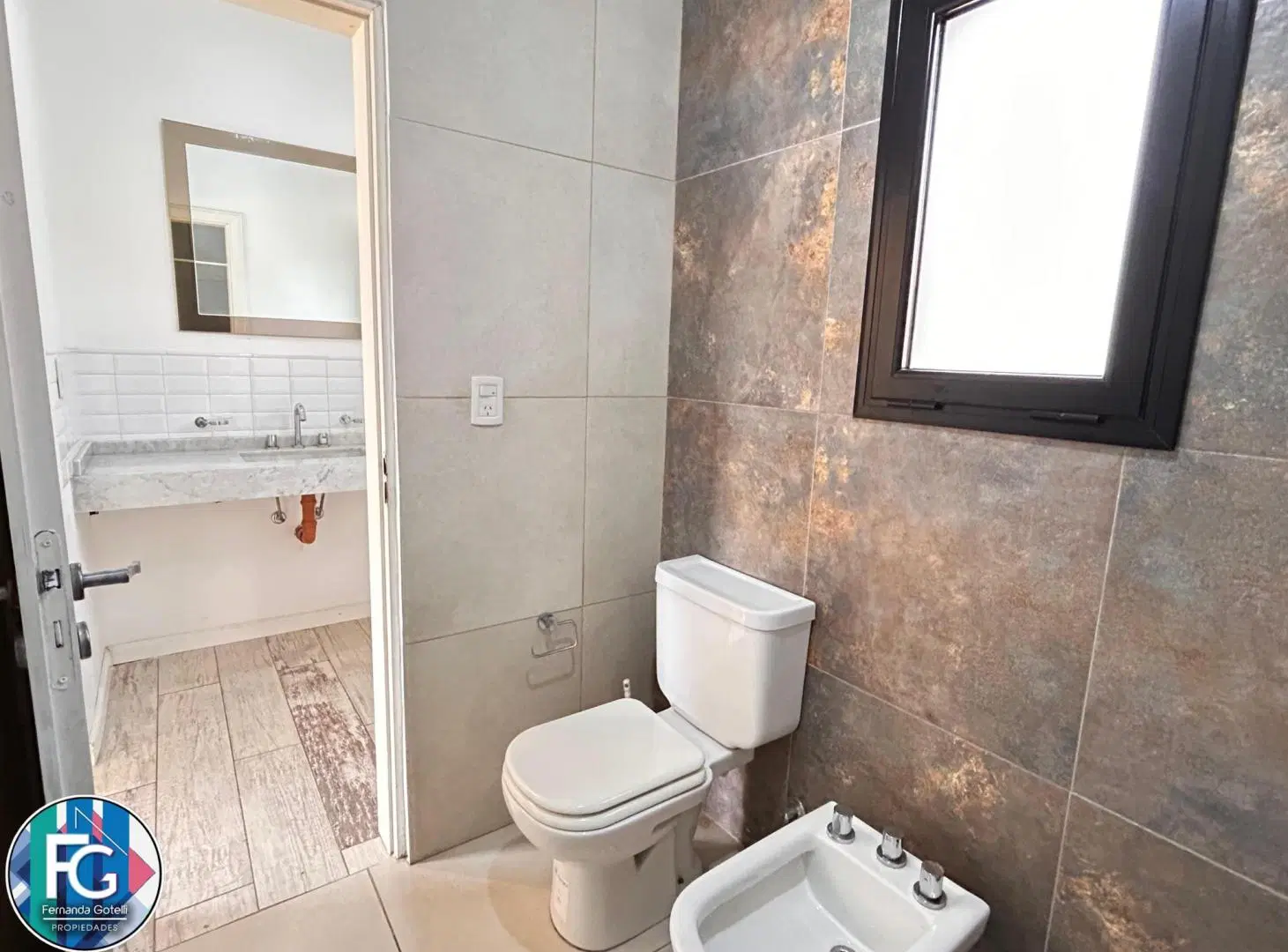 ALQUILER Canning Barrio Cerrado Cruz del Sur Casa 4 dormitorios, 4 baños, galería y piscina! 1