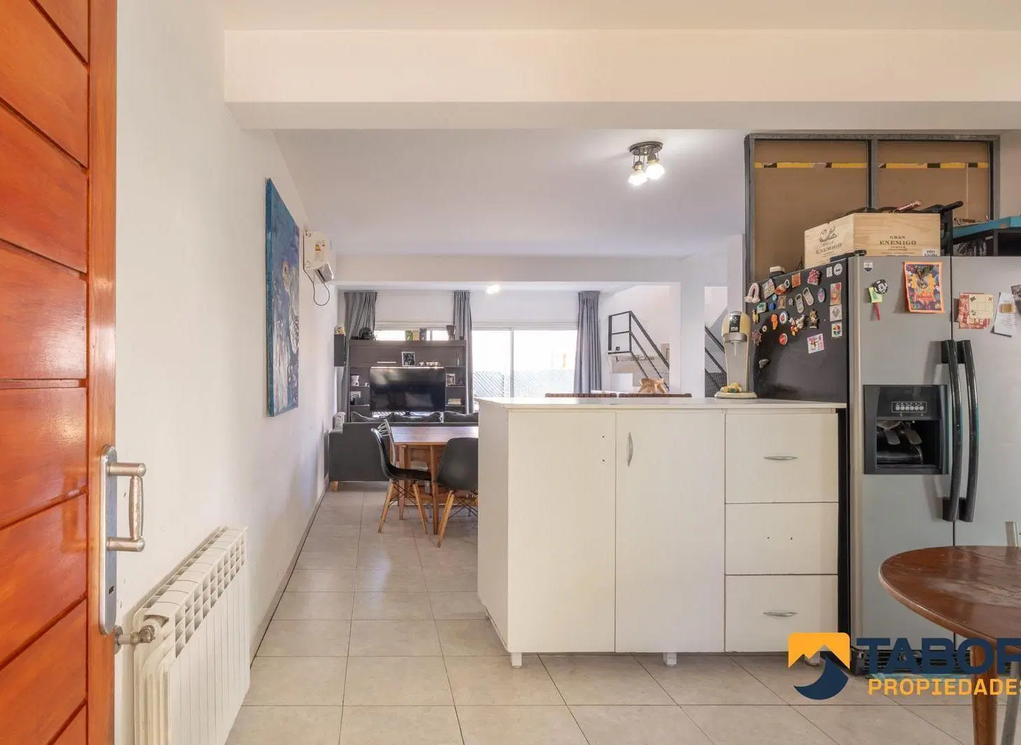 Dúplex en VENTA en barrio c seguridad | 3 hab, galería y patio | Campo de Vuelo, Chateau 2