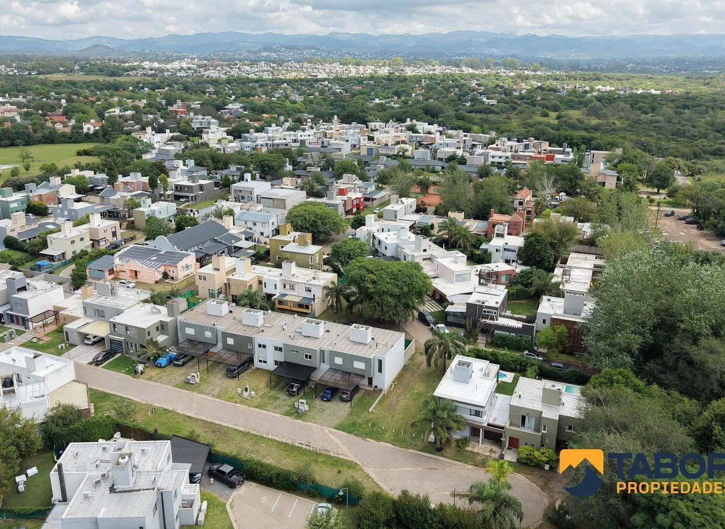 ÚLTIMO Terreno 250 m2 | OPORTUNIDAD! | Campo de Vuelo, Chateau 8