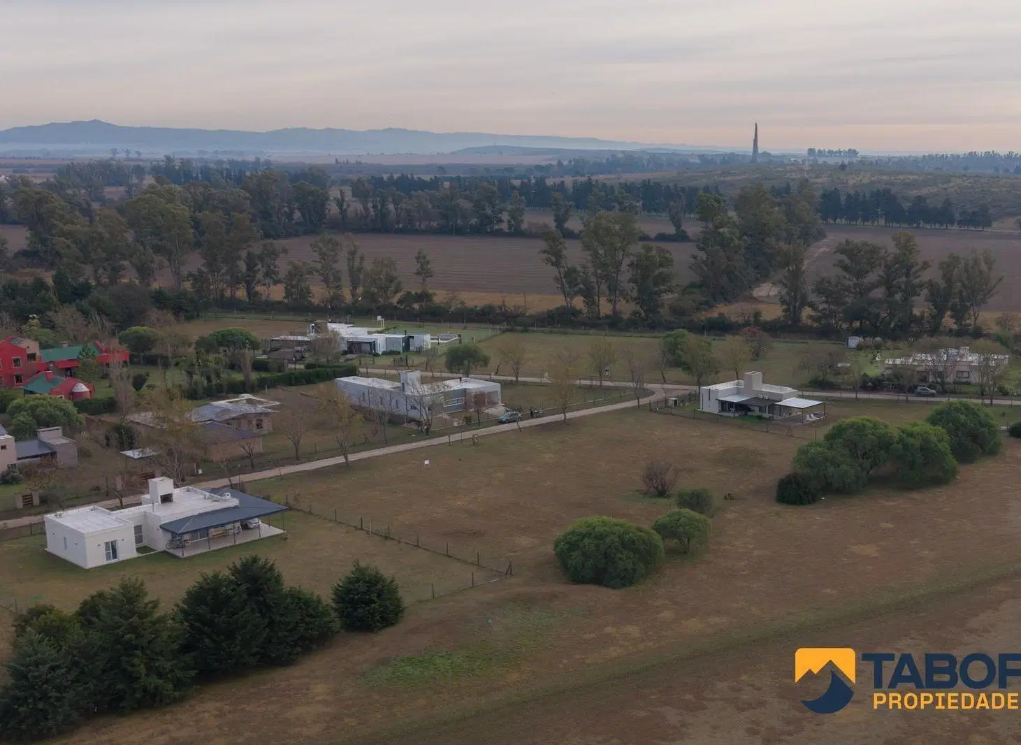 Terreno 1850 m2 en Venta en Country Golf La Melinca - Frente al Golf - Alta Gracia 1