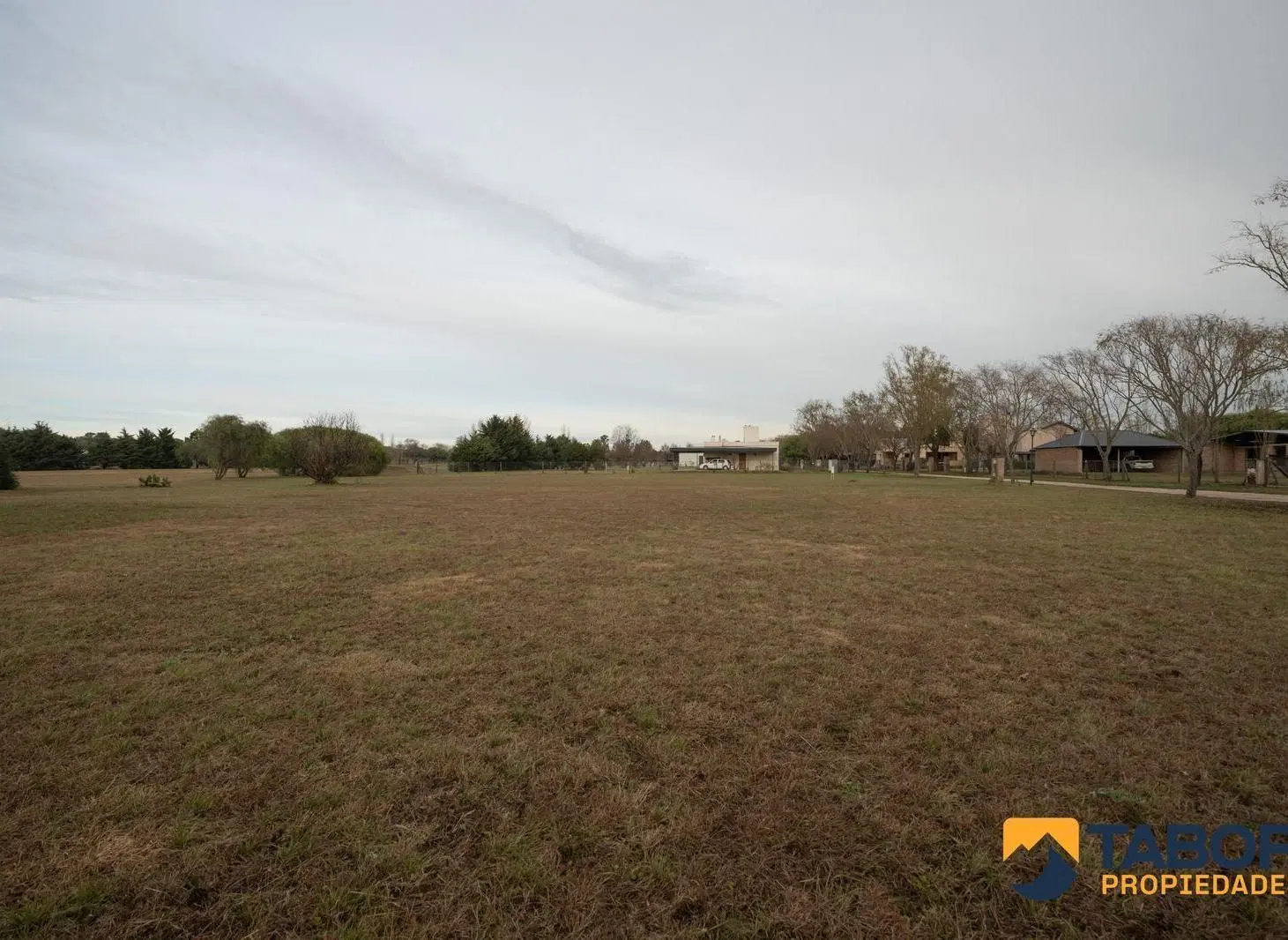 Terreno 1850 m2 en Venta en Country Golf La Melinca - Frente al Golf - Alta Gracia 3