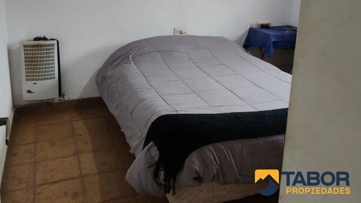 Casa en VENTA | 3 dorm - amplio patio! - PLANTA BAJA | Barrio Jardín 8