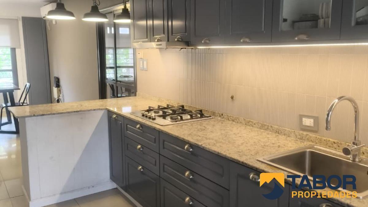 Foto de Casa en VENTA | 3 dorm - patio - galería cerrada y quincho | Tejas del, imagen 4