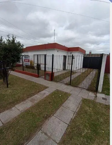 Oportunidad única venta casa tipo americana 3