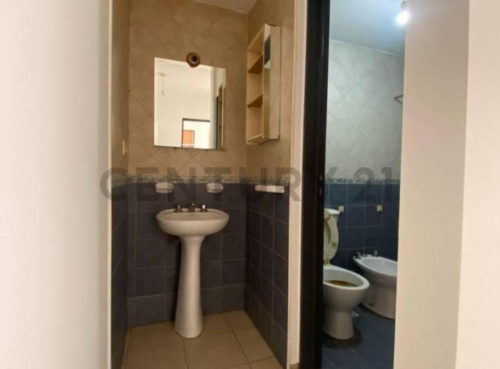 Departamento en Alquiler 2 Dormitorios Santa Rosa 2004 3° Piso Alto Alberdi 5