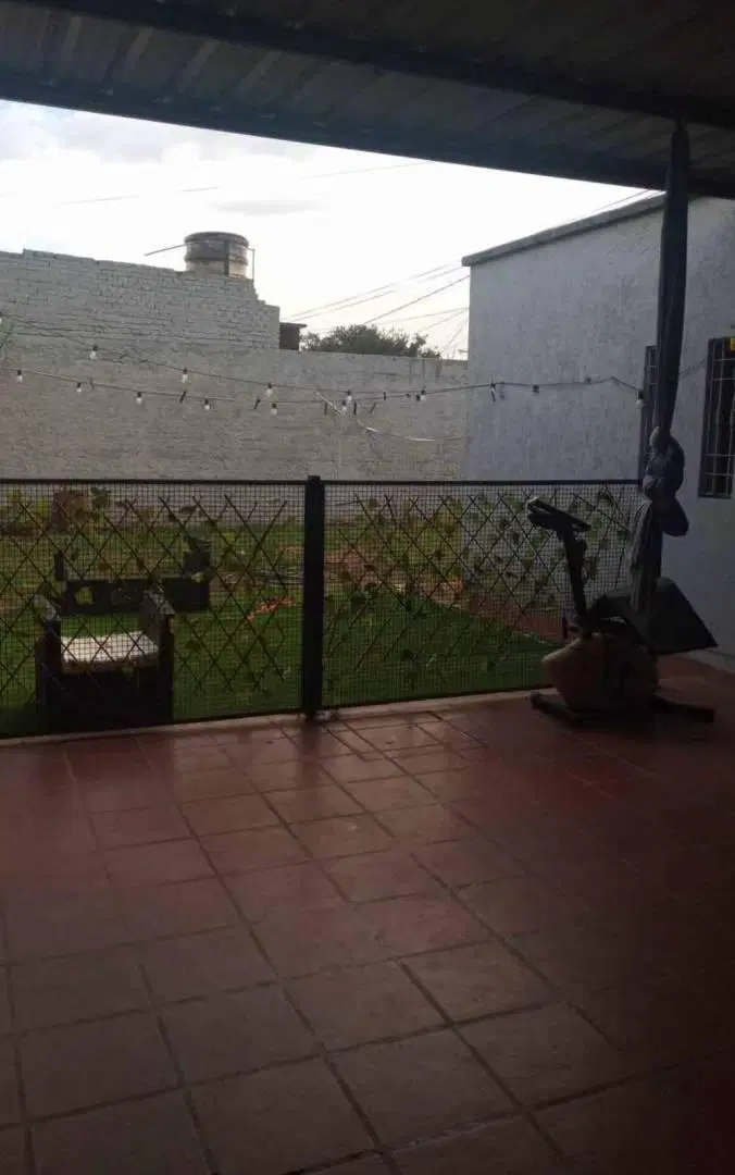 Casa esquina de 4 Dormitorios con gran Patio y Cochera en San Pablo 4