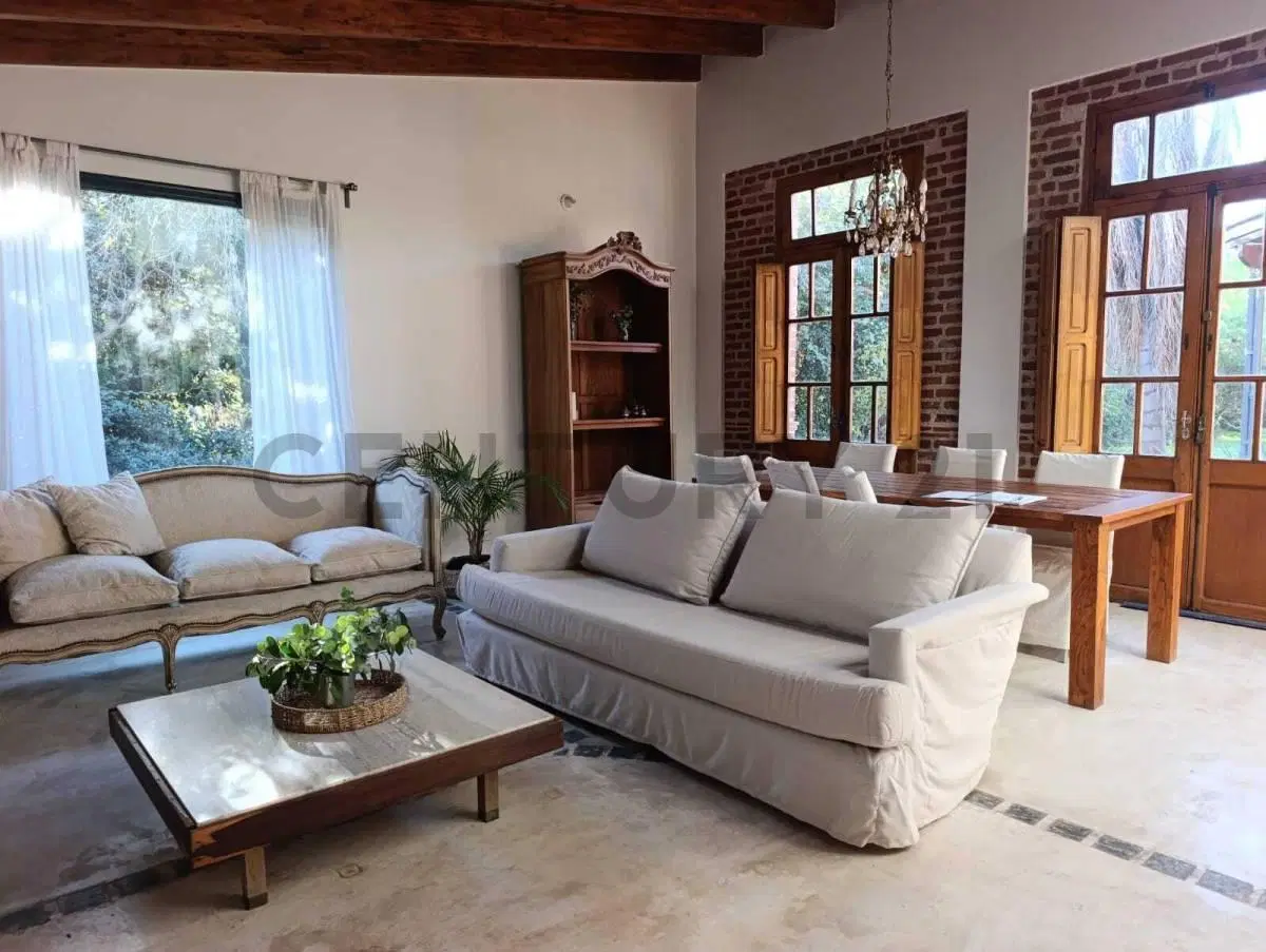 ALQUILER CASA DE CATEGORIA EN CAMPOS DEL VIRREY ZONA SUR 3
