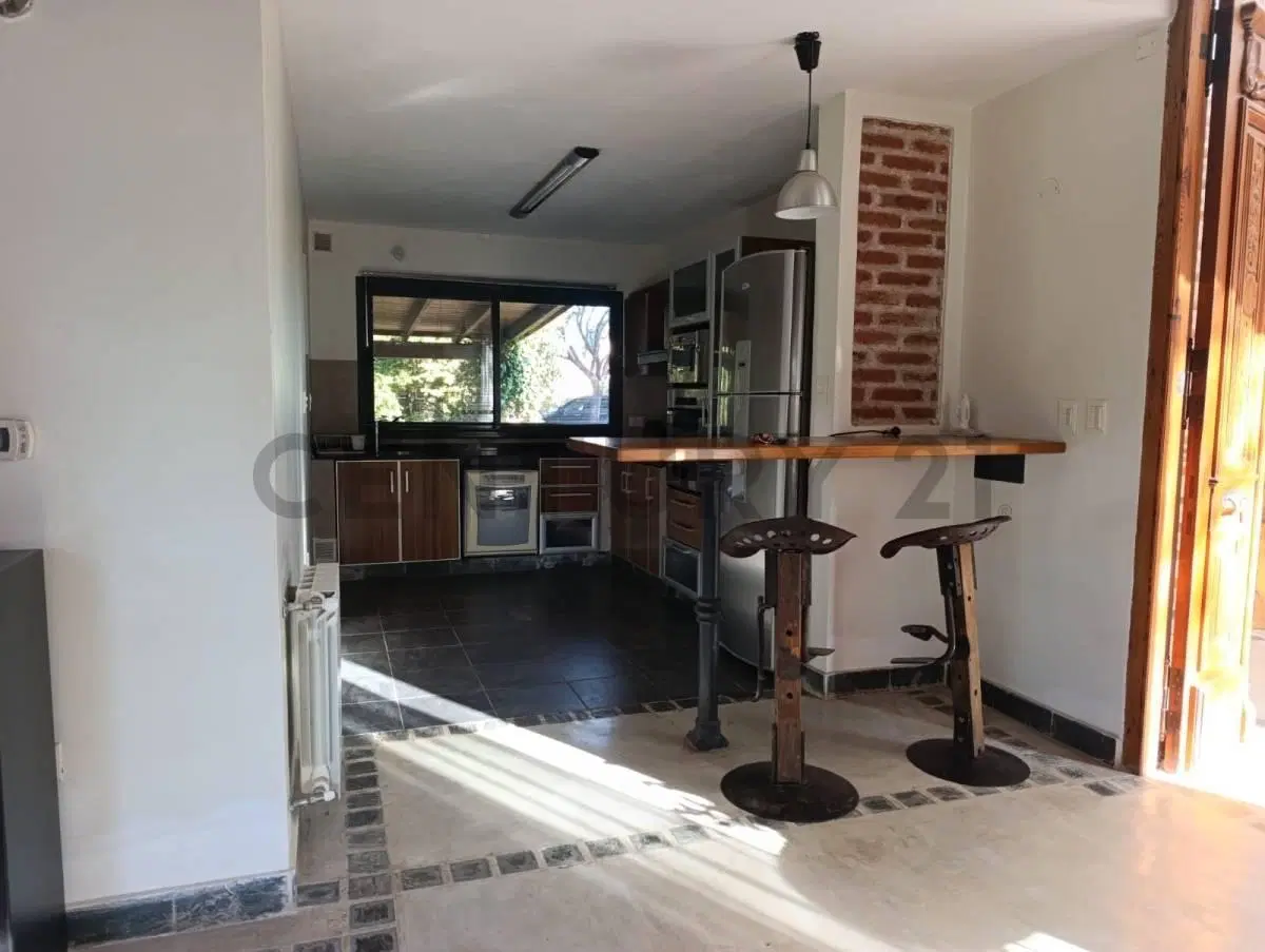 ALQUILER CASA DE CATEGORIA EN CAMPOS DEL VIRREY ZONA SUR 4