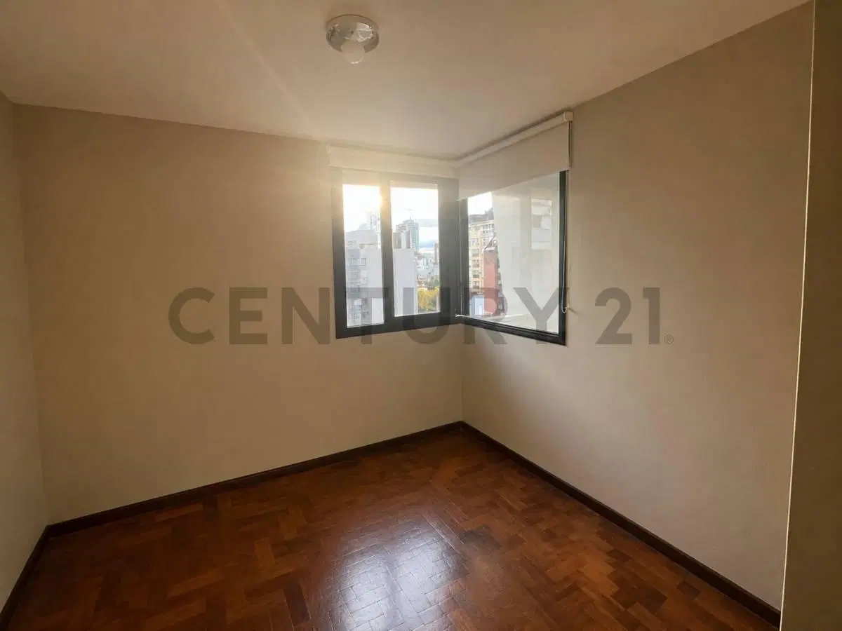 VENTA DEPARTAMENTO DE 1 DORMITORIO CON BALCÓN EN NVA CBA A MTS DE PARQUE LAS TEJAS 2