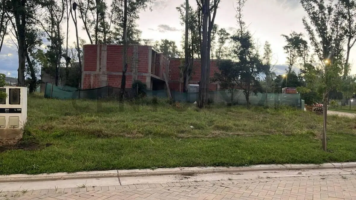 EXCLUSIVO TERRENO EN NUEVO MALAGUEÑO 5