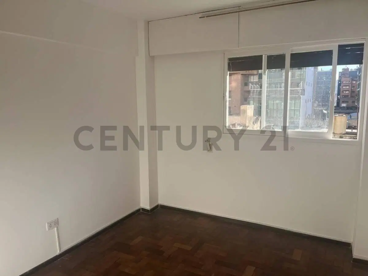 Oportunidad en Nueva Córdoba! 1 Dormitorio sobre calle Estrada 5