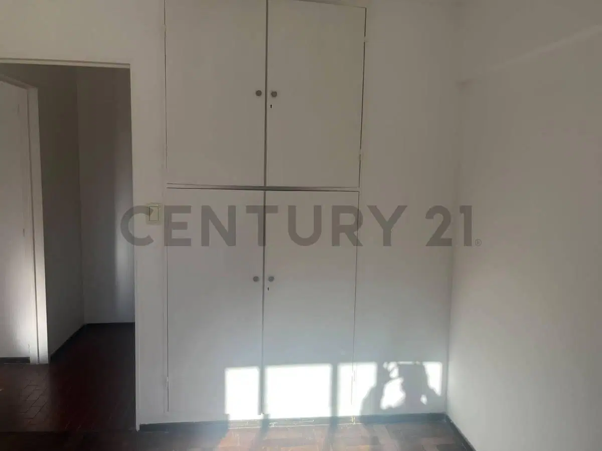 Oportunidad en Nueva Córdoba! 1 Dormitorio sobre calle Estrada 5