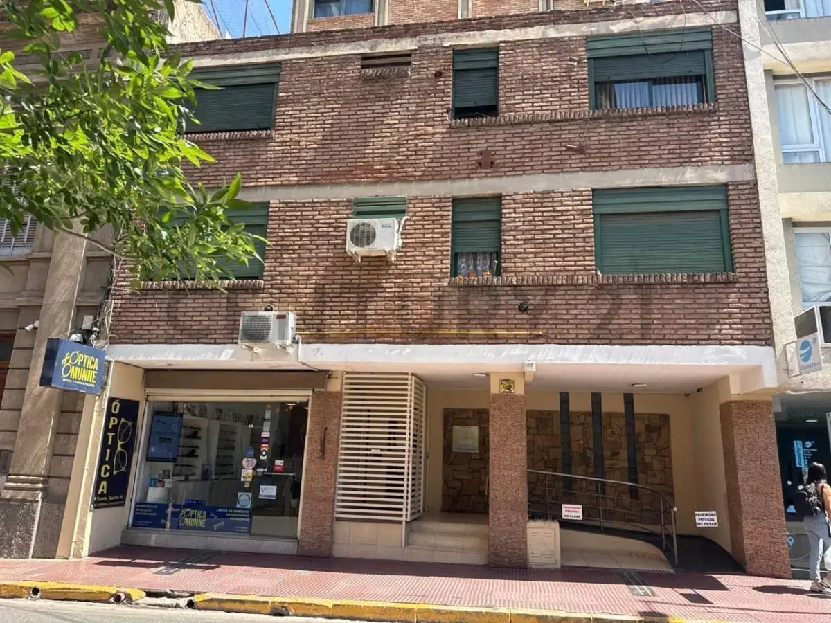 VENTA DEPARTAMENTO 2 DORMITORIOS CENTRO 1