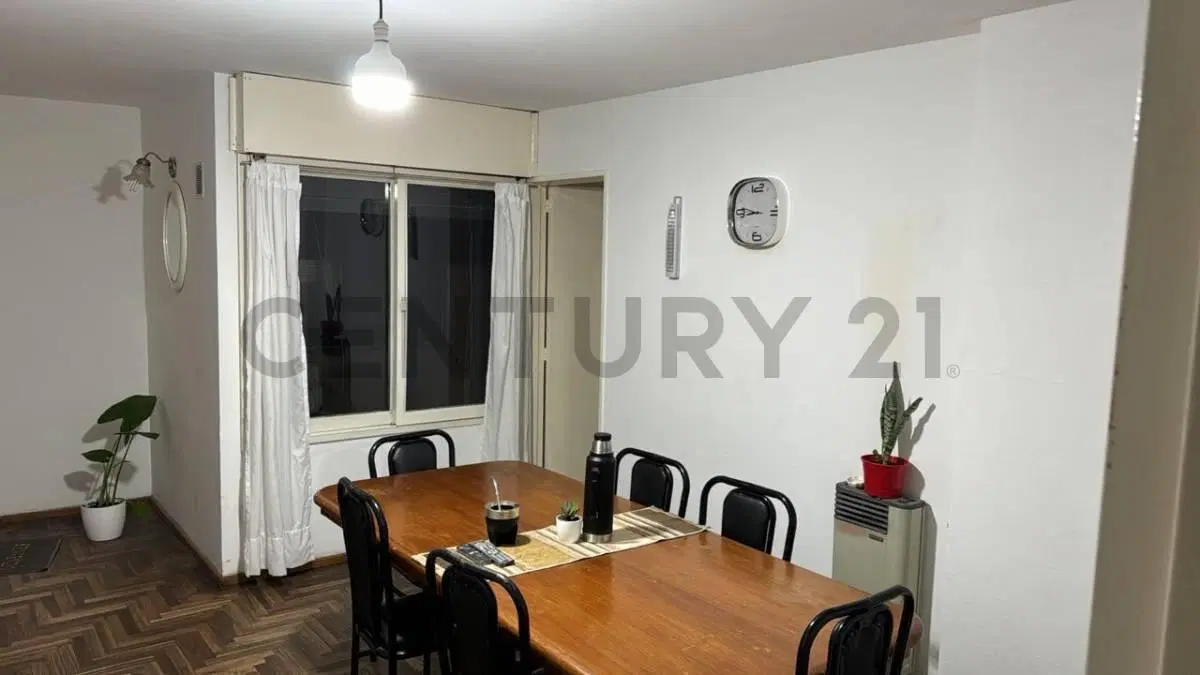 VENTA DEPARTAMENTO 2 DORMITORIOS CENTRO 2