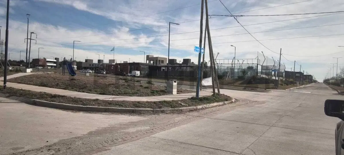 VENTA CASA 3 DORM EN  POZO DOCTA CENTRAL 5
