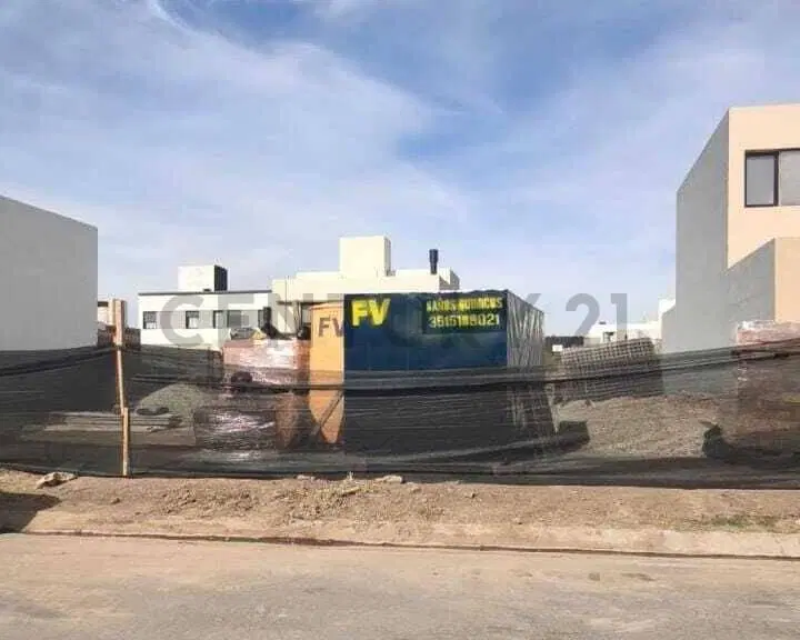VENTA CASA 3 DORM EN  POZO DOCTA CENTRAL 2