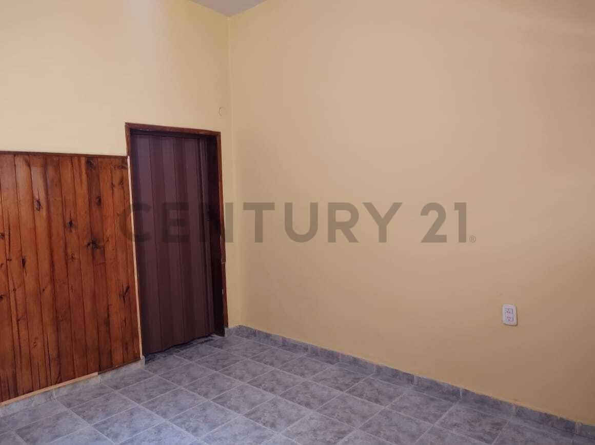 Foto de VENTA CASA DE 3 DORMITORIOS EN BARRIO GUEMES, A UNA CUADRA DE LA CAÑADA, imagen 2