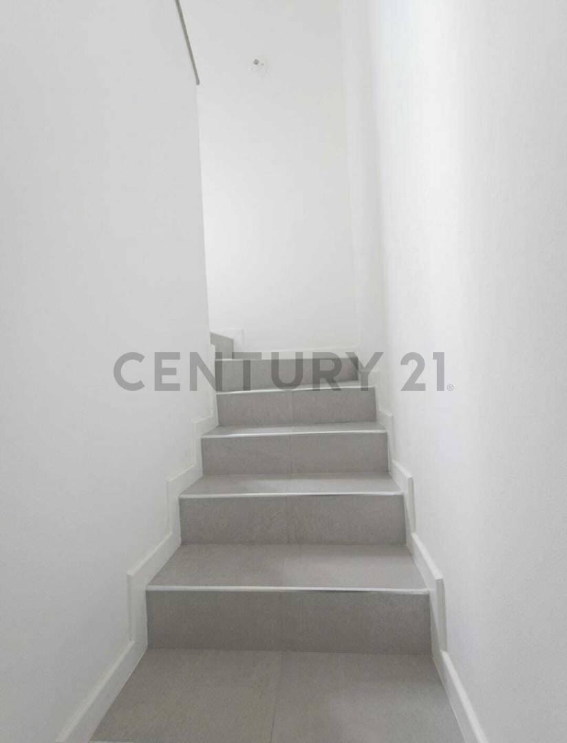 Foto de ALQUILER DÚPLEX A ESTRENAR HOUSING MIRADORES DE MANANTIALES II, imagen 4
