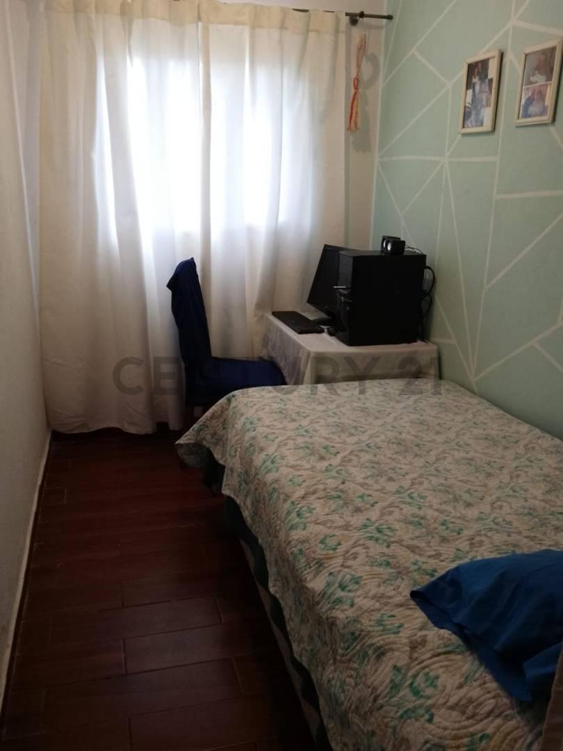 Foto de VENTA CASA 2 DOR CON ESCRITORIO Y PILETA EN VILLA CATALINA APTA CREDITO, imagen 5
