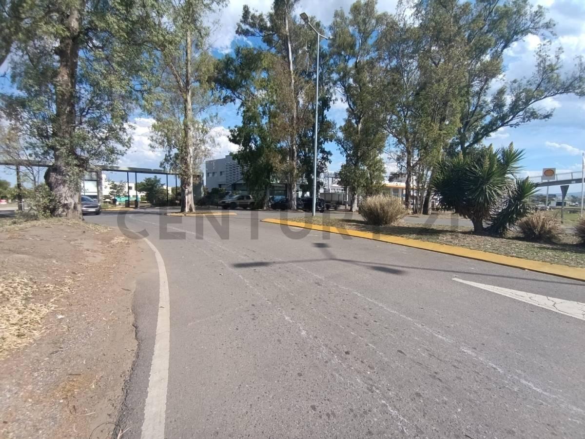 Foto de VENTA ESPECTACULAR LOTE EN BARRIO PRIVADO LAS CAÑITAS MALAGUEÑO, imagen 3