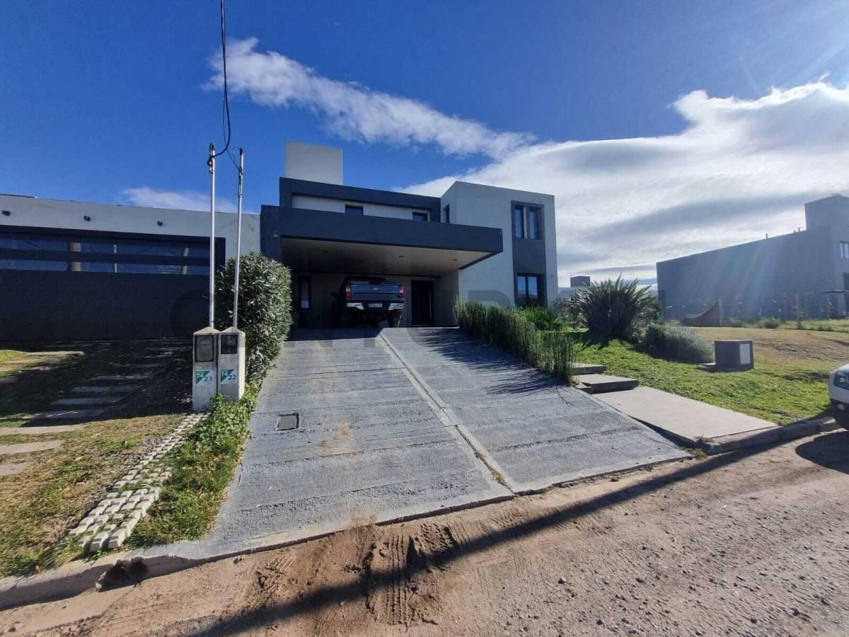 Foto de VENTA CASA 3 DORM TEJAS 4 MALAGUEÑO, imagen 4