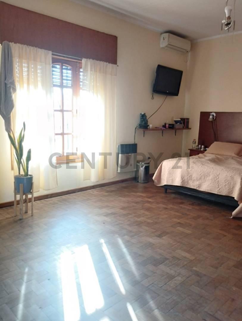 Foto de Venta Villa Allende Dos Casas en Terreno Grande Zona Lomas Sur, imagen 5