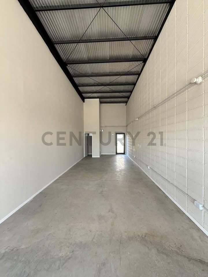 Foto de VENTA LOCAL COMERCIAL DOCTA Etapa II Sector Córdoba, imagen 3