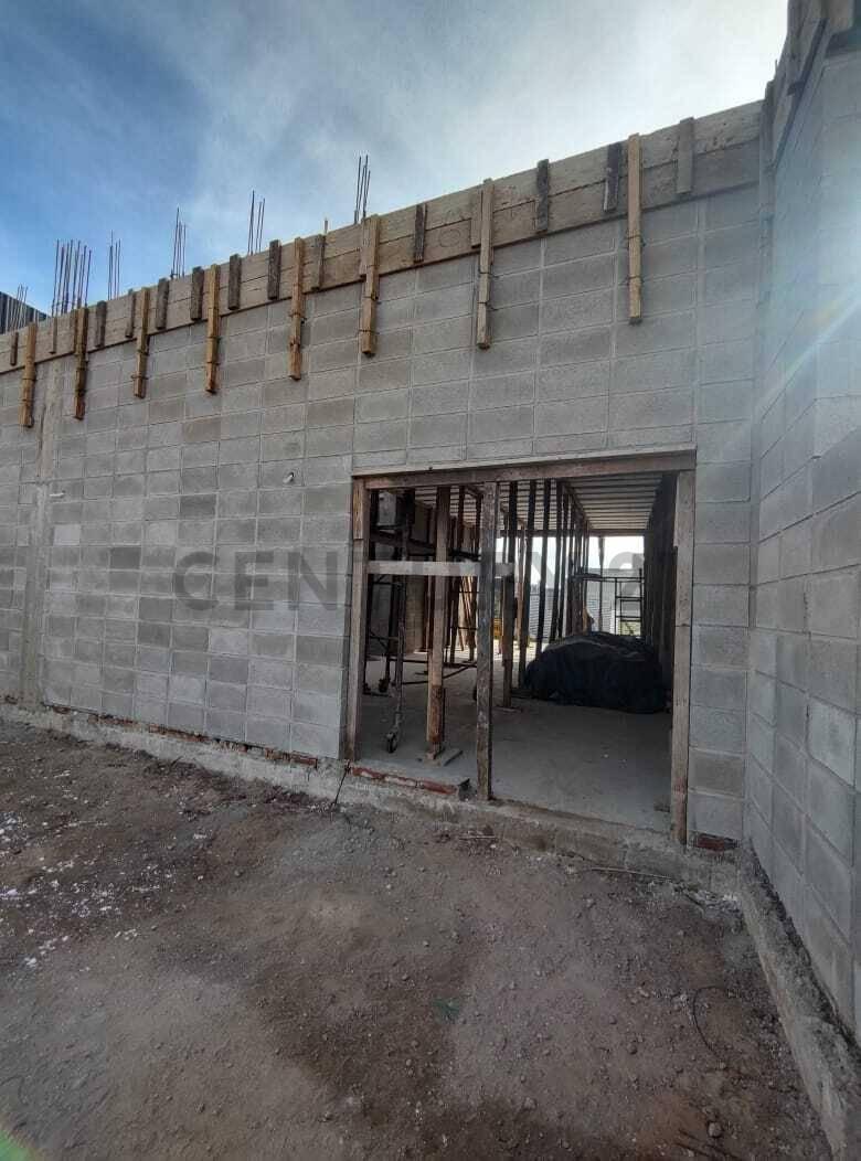 Foto de Venta Local Comercial Docta Avenida Etapa IV con Patio Privado (en Pozo), imagen 4