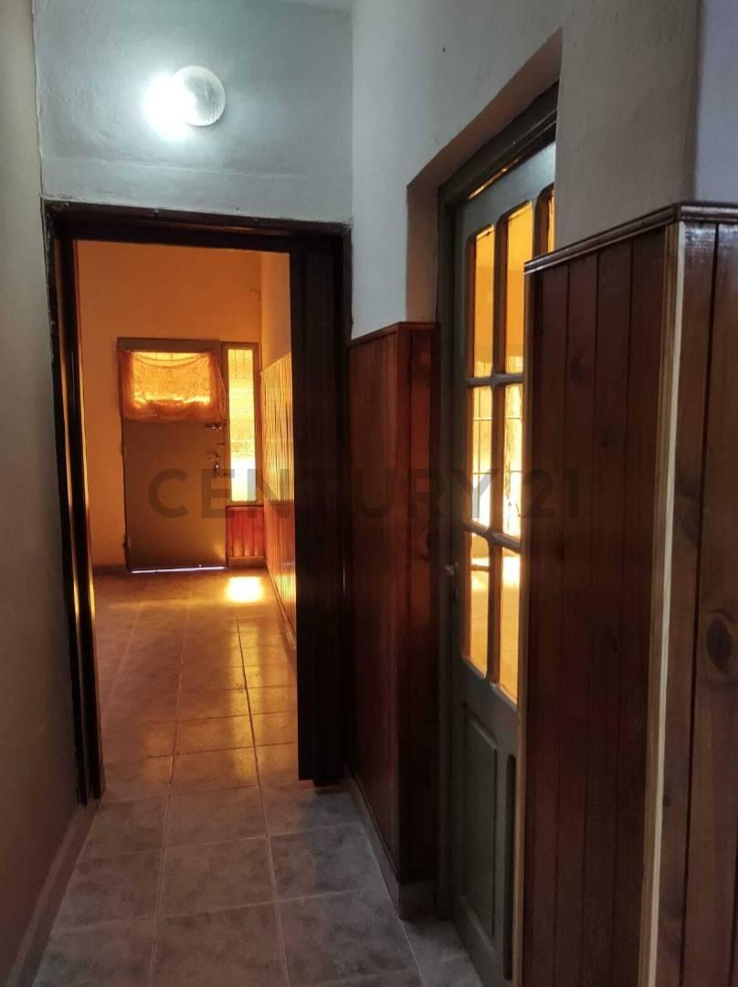 Foto de VENTA CASA DE 3 DORMITORIOS EN BARRIO GUEMES, A UNA CUADRA DE LA CAÑADA, imagen 2