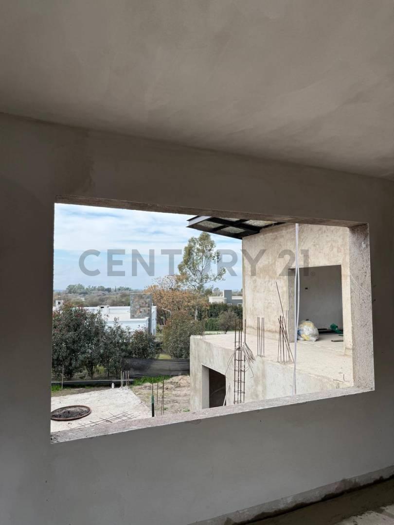 VENTA CASA TRES DORMITORIOS EN EL ANGLO ALTA GRACIA