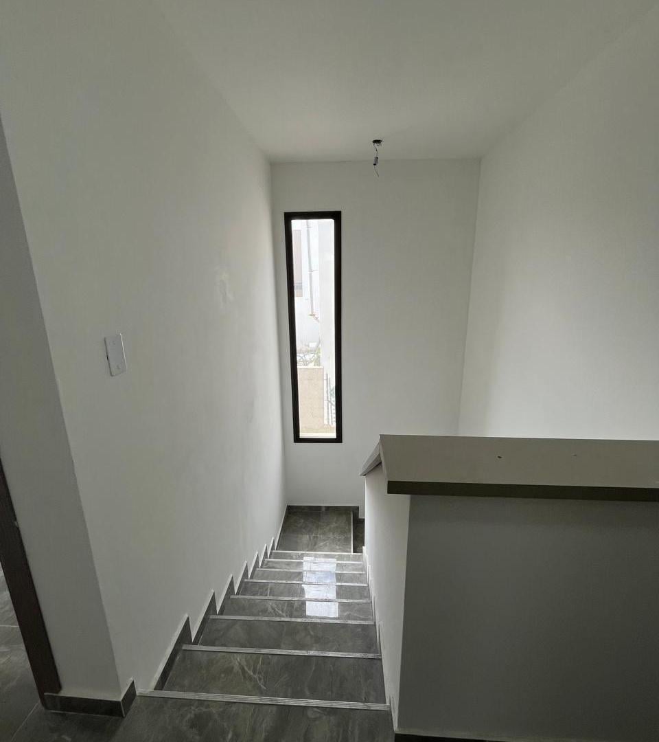 Foto de VENTA CASA 3 DOR TEJAS 4 CON ESCRITORIO Y TERRAZA, imagen 4