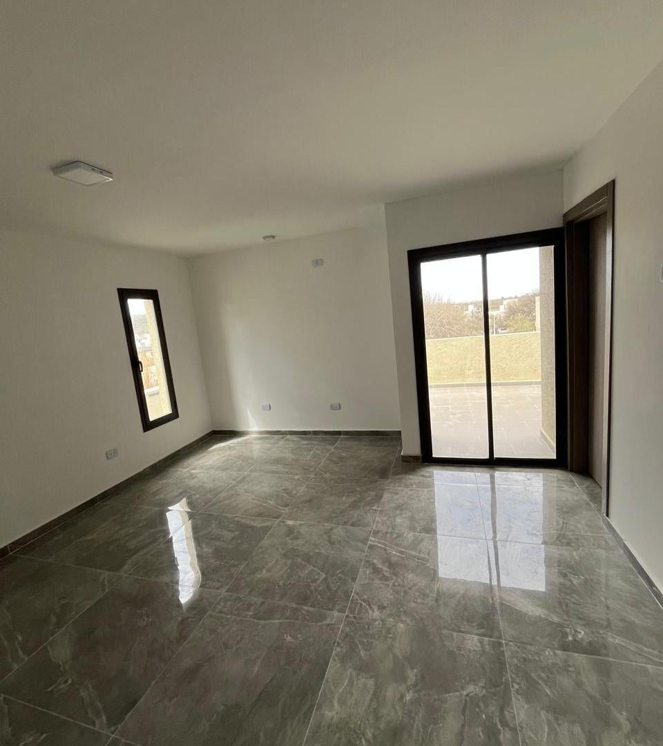 Foto de VENTA CASA 3 DOR TEJAS 4 CON ESCRITORIO Y TERRAZA, imagen 5