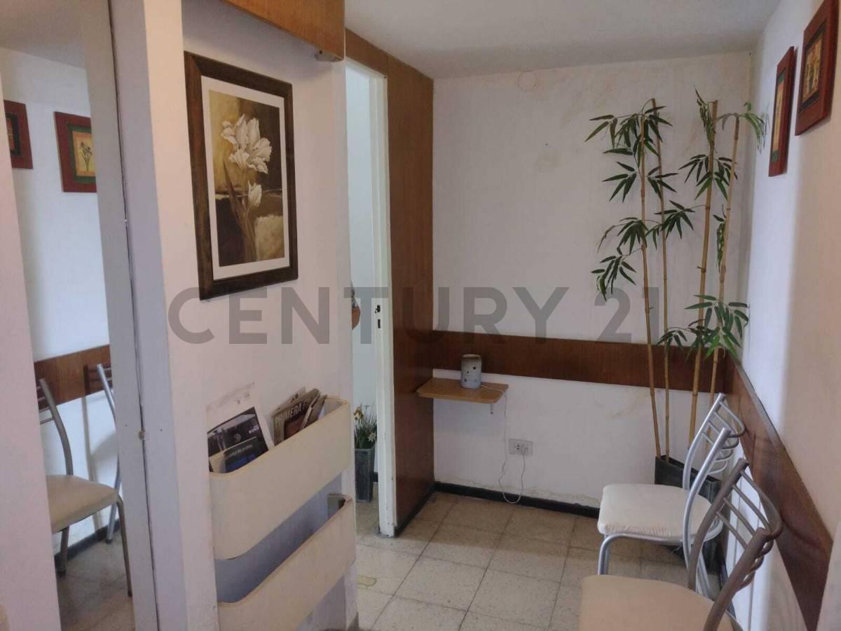 Foto de VENTA OFICINA 24 M2 CENTRO CORDOBA, imagen 4